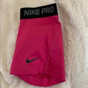 Nike pros, pink. Xs